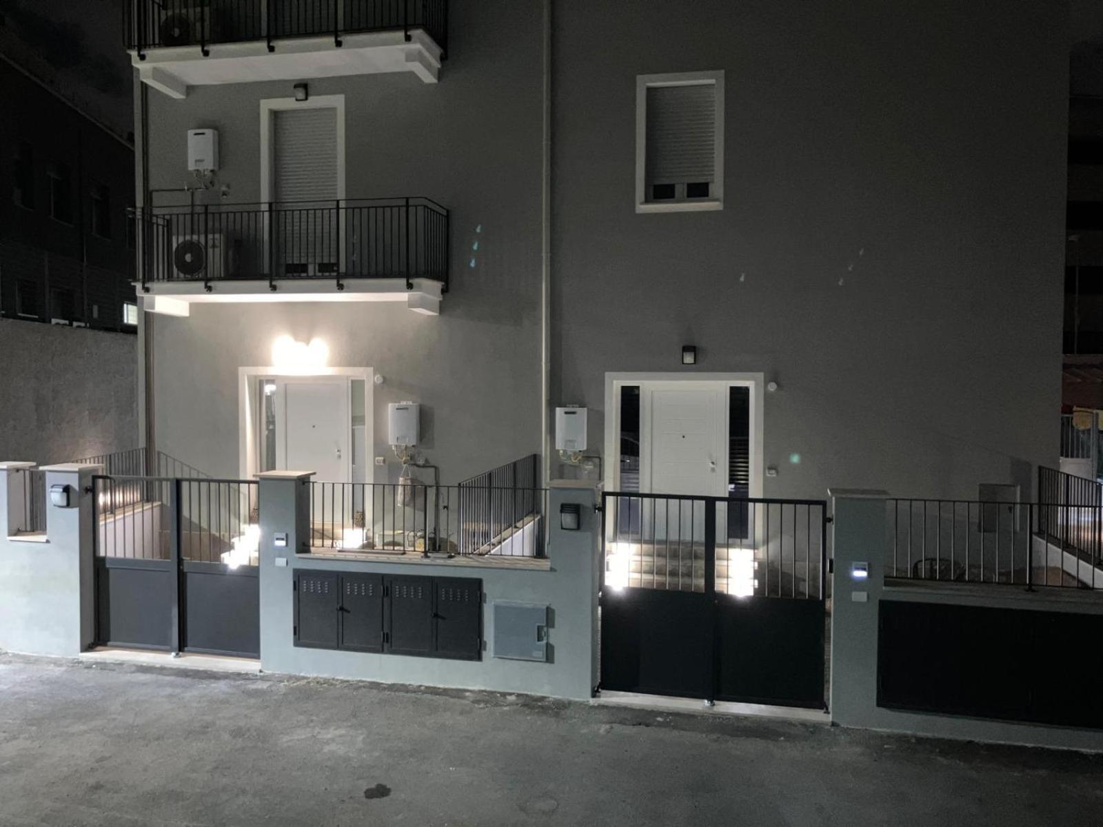 Apartamento Rebibbia Guest Art Metro B Roma Exterior foto